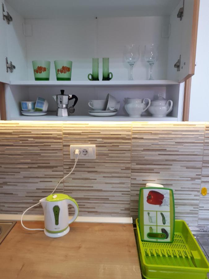 Apartamento Cozy Hikers Flat Belgrado Exterior foto