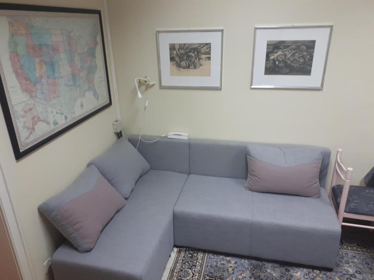 Apartamento Cozy Hikers Flat Belgrado Exterior foto